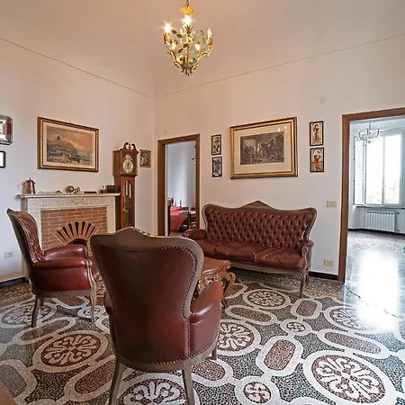 La Perpetua Lägenhet Savona